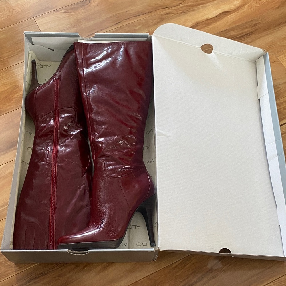 Aldo Women's Burgundy Heeled Boots - Picture 2 of 8